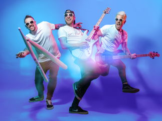 Promo Happy Hour Rock and Pop Party Band Kent