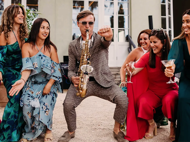 Ibiza Themed Party Entertainment Ideas