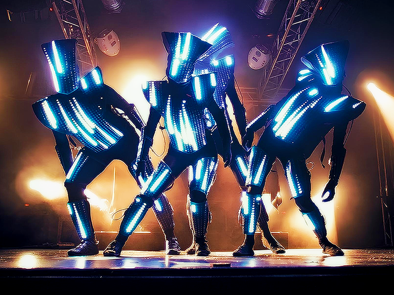 LED & Glow Performers
